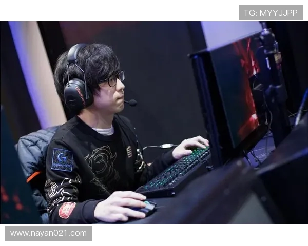 CSGO战术解析：深入探讨RNG战队的进攻策略与执行技巧