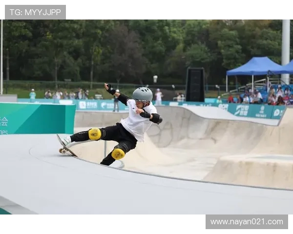 全国街舞大赛点评:杭州滑板队展现出色团队意识与创意表现 全国街舞大赛点评:杭州滑板队展现出色团队意识与创意表现