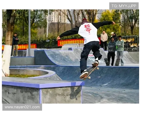 重庆滑板队的阵地战回顾与反思:胜利与挑战并存的成长之路