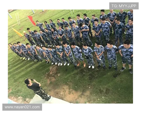 深圳攀岩队：探索个人能力提升与团队协作的完美结合